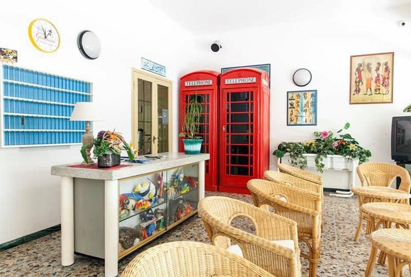 גאטאו א מארה Hotel Corallo מראה חיצוני תמונה
